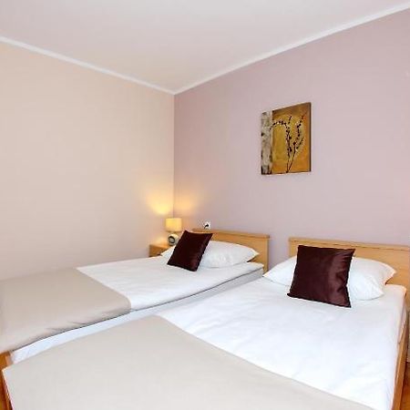 Bay Bridge Center Apartment 1 Задар Стая снимка