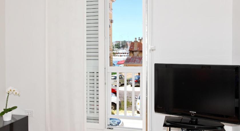 Bay Bridge Center Apartment 1 Задар Стая снимка